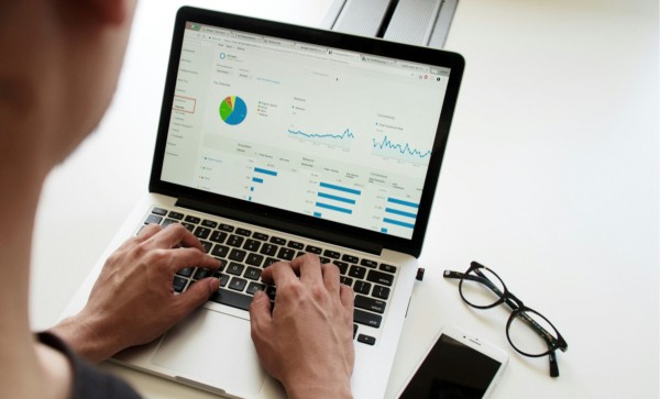 Bild zum Beitrag: Why Newsletter Analytics are Crucial for Your ROI